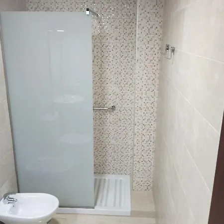 Guinea Accommodation, Playa Del Inglés * San Bartolomé